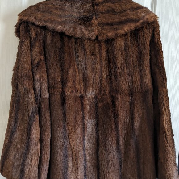 Vintage Brown Short Mink Coat - Picture 4 of 4
